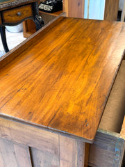 Primitive 3-drawer chest ￼