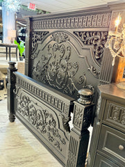 Carved queen bed w/rails