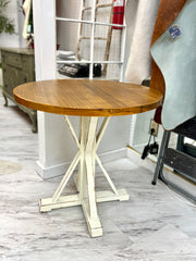 Farmhouse style pedestal table