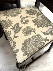 Vintage Jacobean dining table w/hidden leaves & 6 chairs