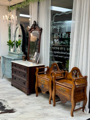 Vintage marble top dresser w/mirror