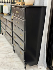 French Provincial dresser, w/mirror & chest ￼