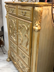 French Provincial chest ￼