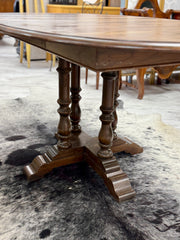Vintage oval table w/leaf
