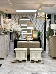 Faux wood 5-drawer chest