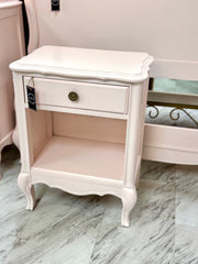 Vintage Full-size 4-pc. French Provincial Bedroom Set