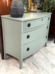 Vintage Hepplewhite-style bow front chest
