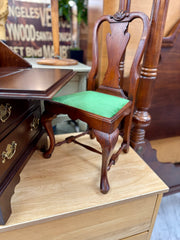 Petite Secretary & Chair