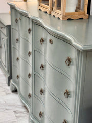Tall 8-drawer dresser
