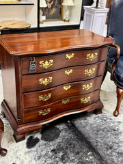 Vintage 4-drawer chest