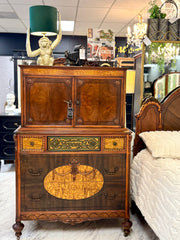Antique carved wood bedroom set ￼