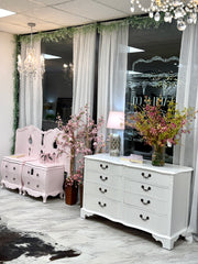 Vintage dresser