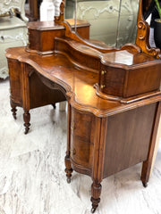Antique vanity w/mirror on casters