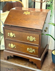 Petite Secretary & Chair