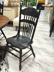 Vintage pedestal table w/leaf & 4 chairs