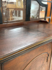 Vintage wardrobe/chifferobe ￼