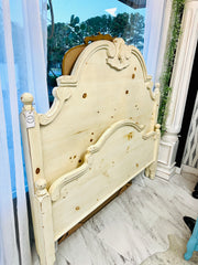 Queen bed w/rails & slats